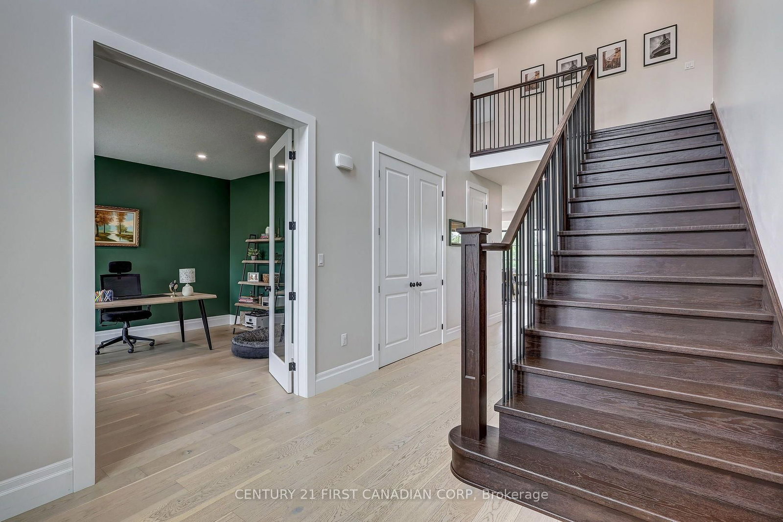 36369 Talbot Line • Southwold, ON photo 6