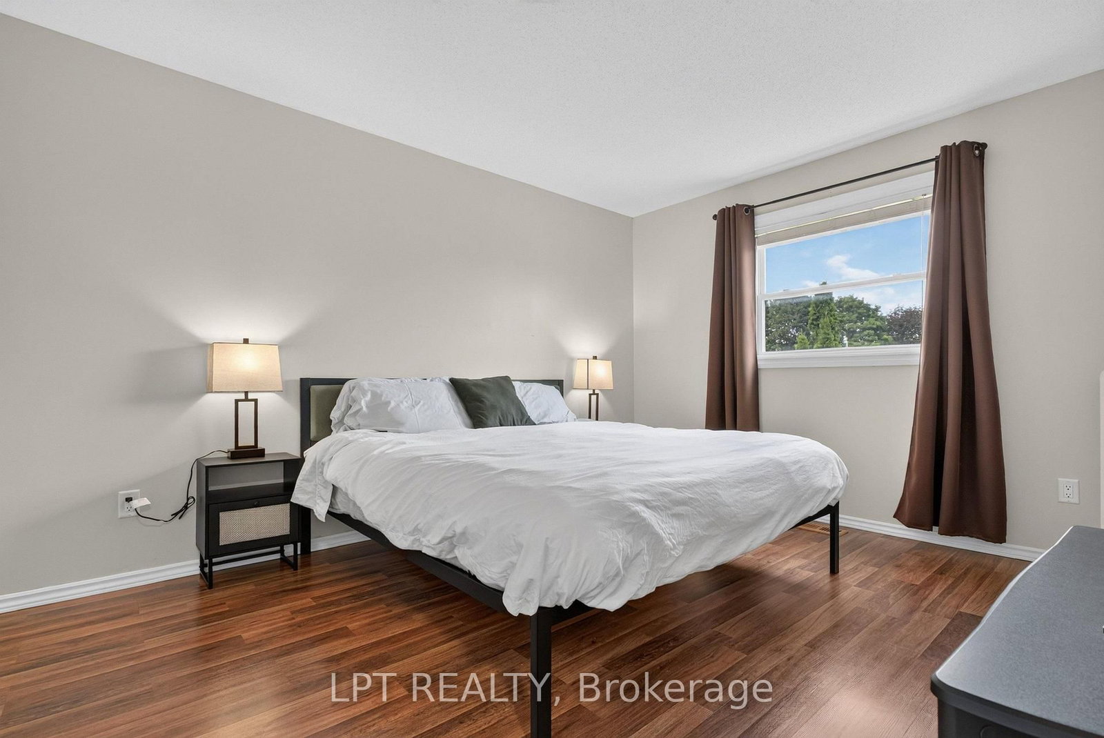 56 Victor Street • Stittsville, ON photo 18