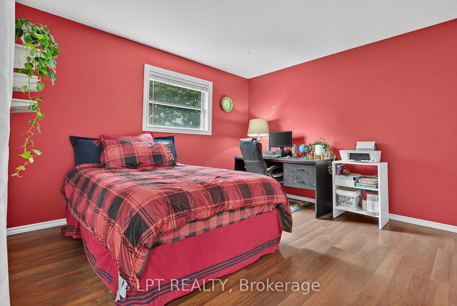 56 Victor Street • Stittsville, ON photo 24