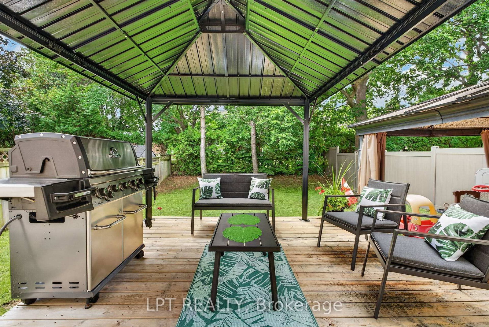 56 Victor Street • Stittsville, ON photo 37