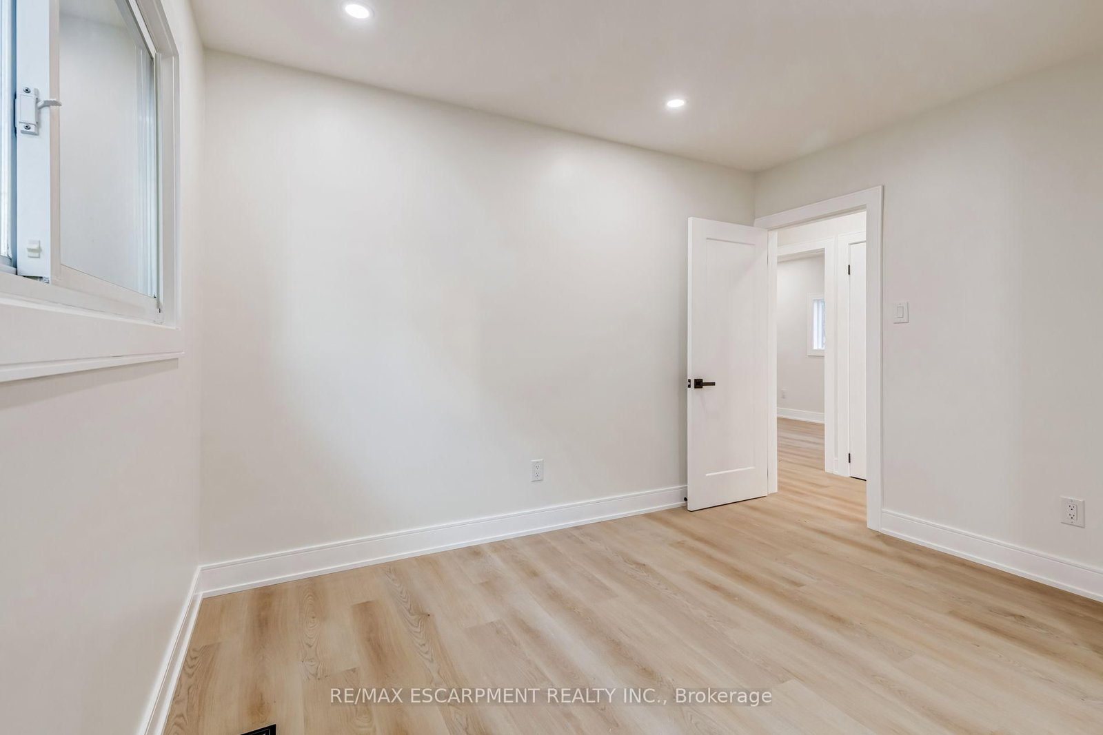 63 Hardale Crescent • Hamilton, ON photo 21