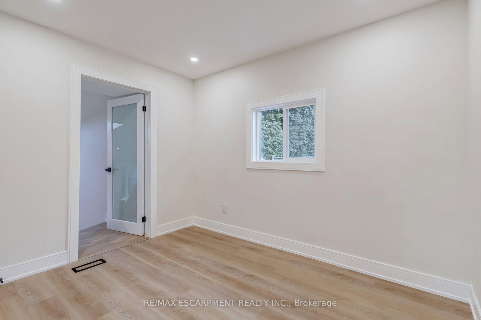 63 Hardale Crescent • Hamilton, ON photo 23