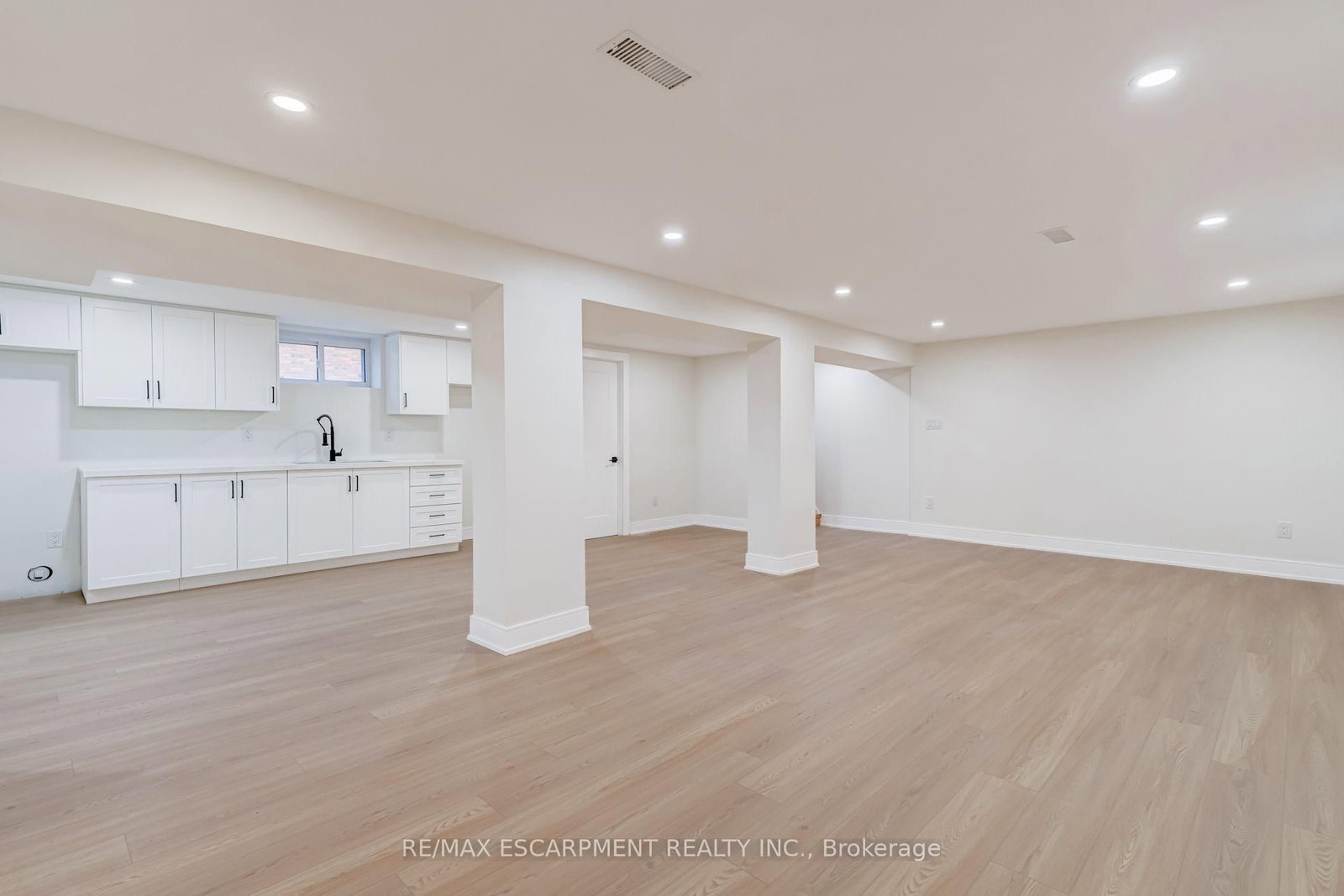 63 Hardale Crescent • Hamilton, ON photo 30
