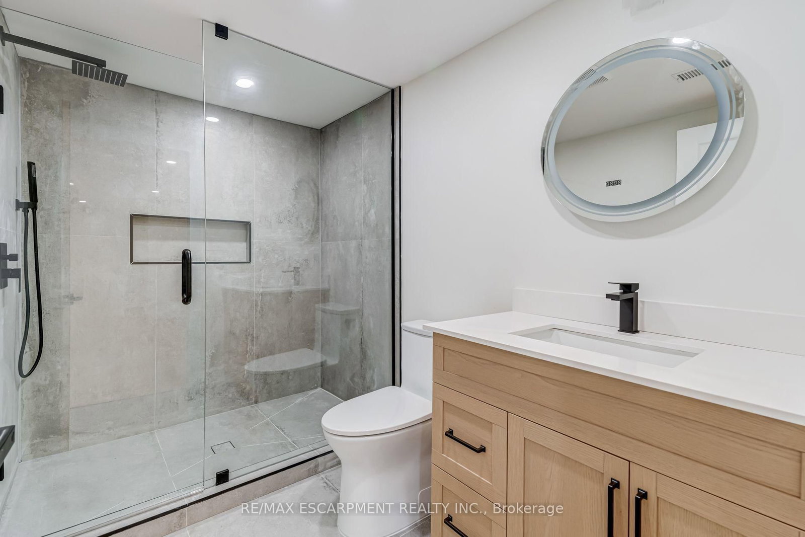 63 Hardale Crescent • Hamilton, ON photo 40