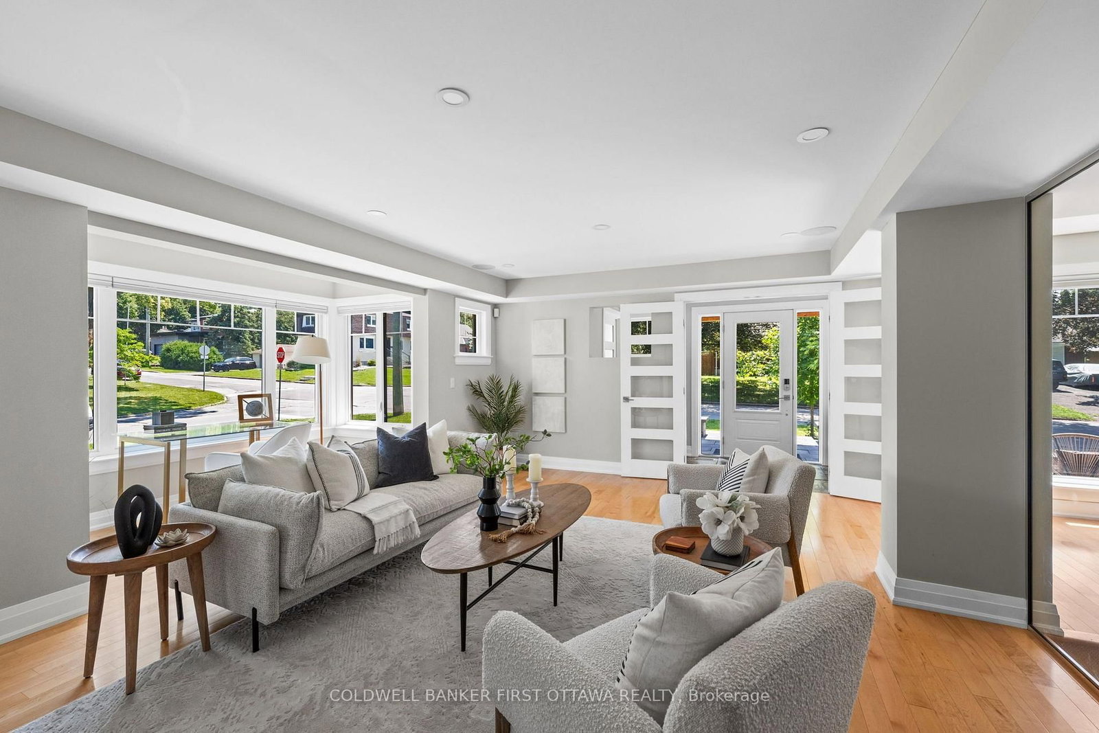 199 Mountbatten Avenue • Ottawa, ON photo 11