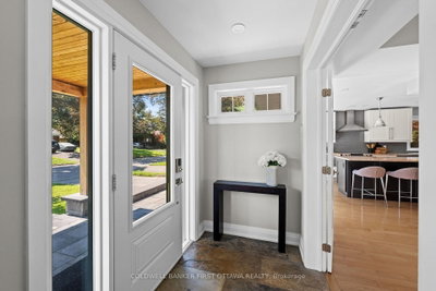 199 Mountbatten Avenue • Ottawa, ON photo 7