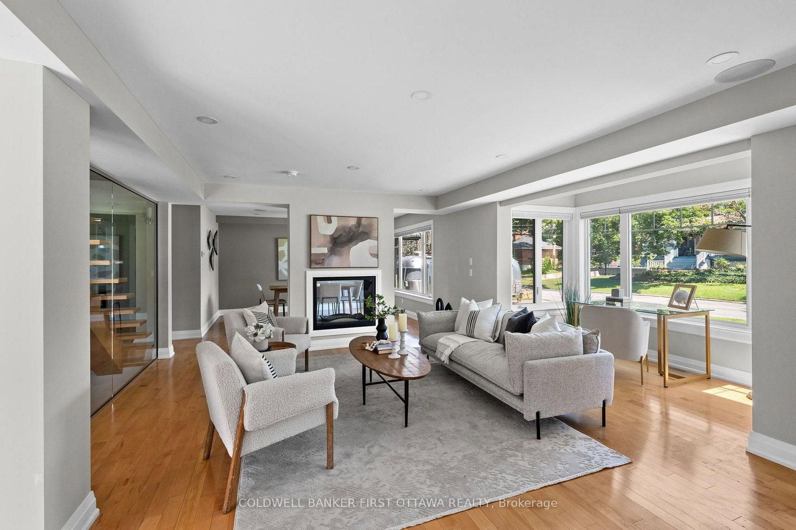 199 Mountbatten Avenue • Ottawa, ON photo 8