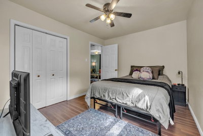 674 Hayball Street • Woodstock, ON photo 9