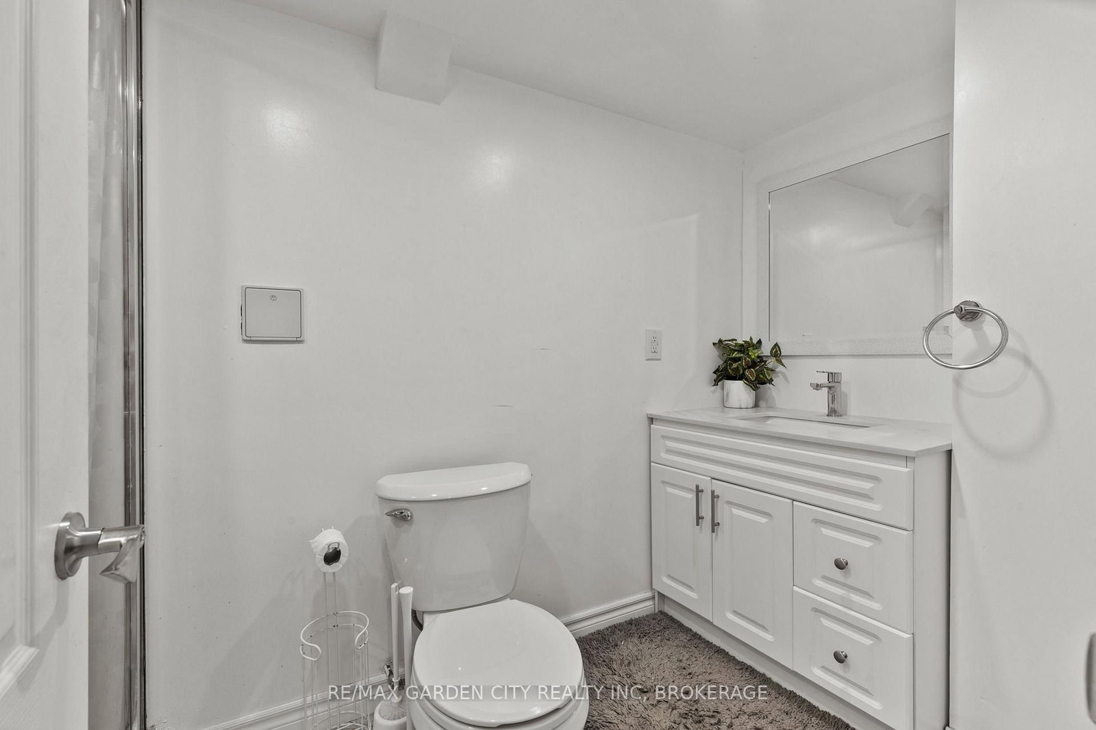 151 St George Street • Welland, ON photo 23