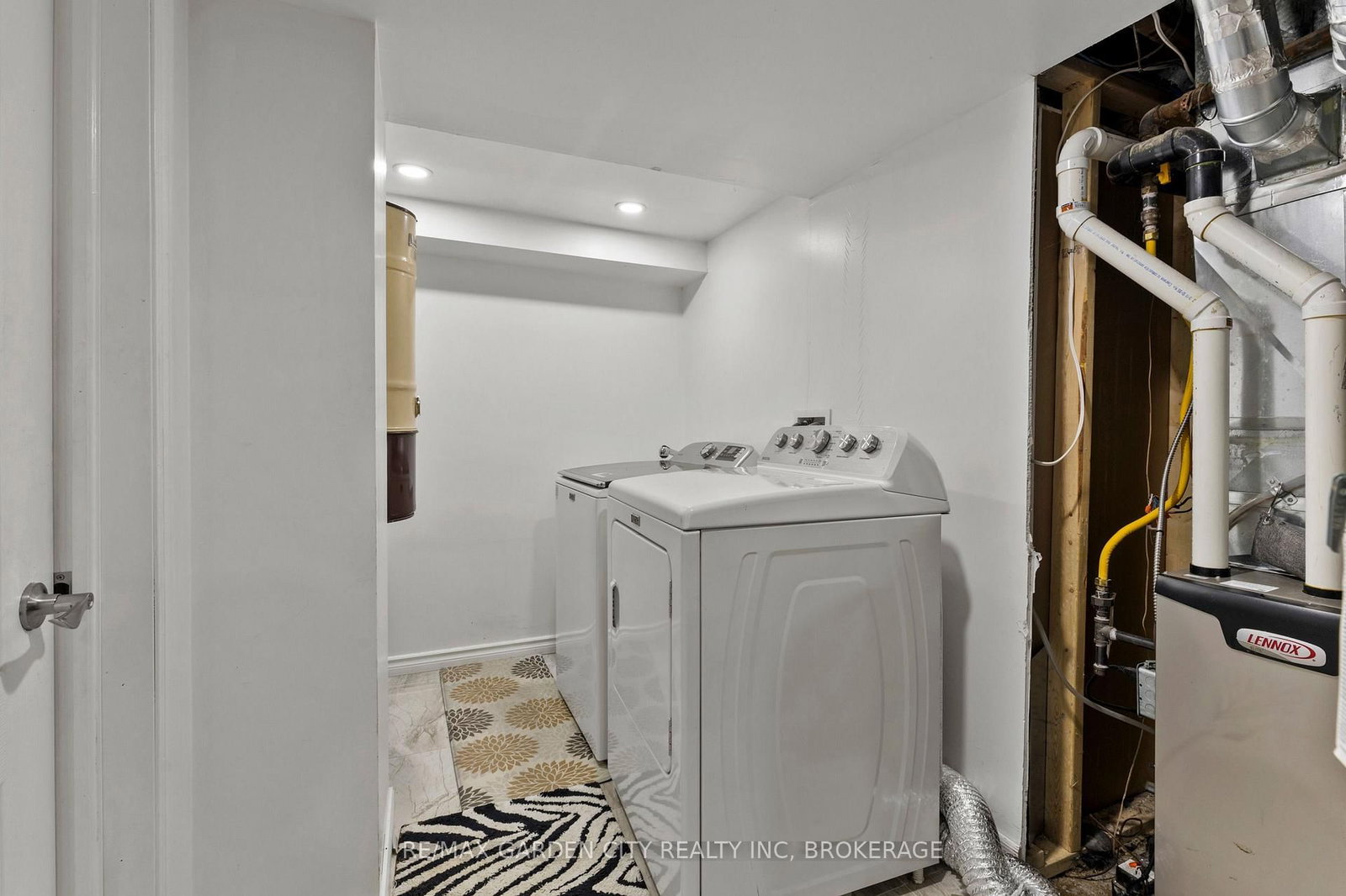 151 St George Street • Welland, ON photo 24