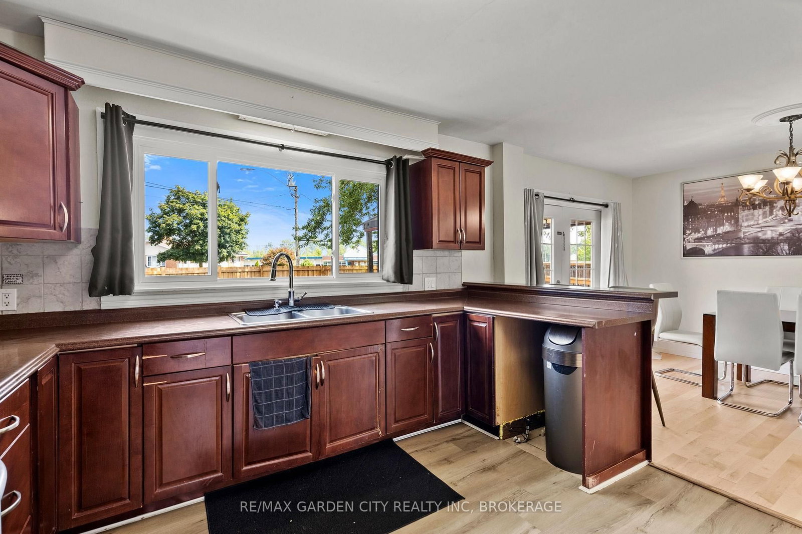 151 St George Street • Welland, ON photo 9