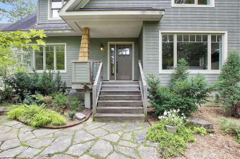 1724 Century Road E