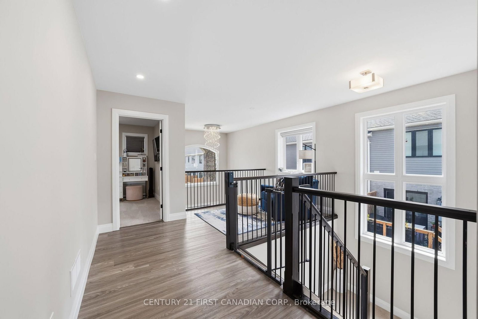15 NICHOLSON Street • Lucan Biddulph, ON photo 17