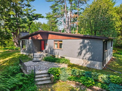 4167 Farmers Way • Carlsbad Springs, ON photo 2