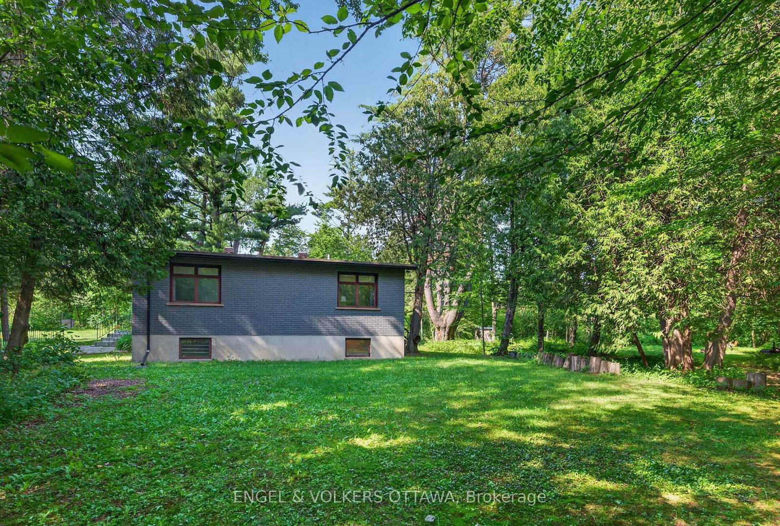 4167 Farmers Way • Carlsbad Springs, ON photo 44