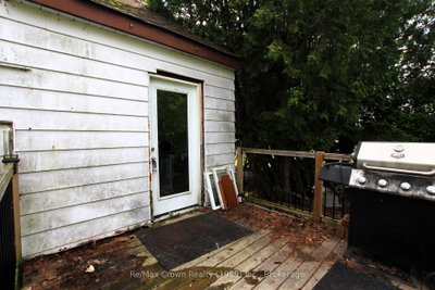 6958 534 Highway • Parry Sound Remote Area, ON photo 3