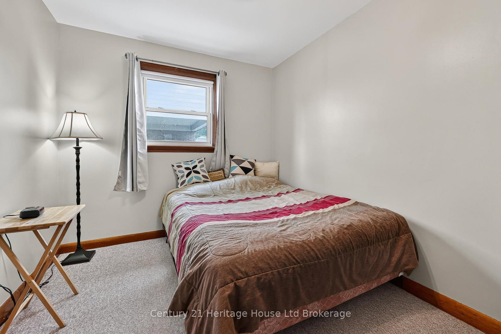 209 Butler Street • Woodstock, ON photo 13