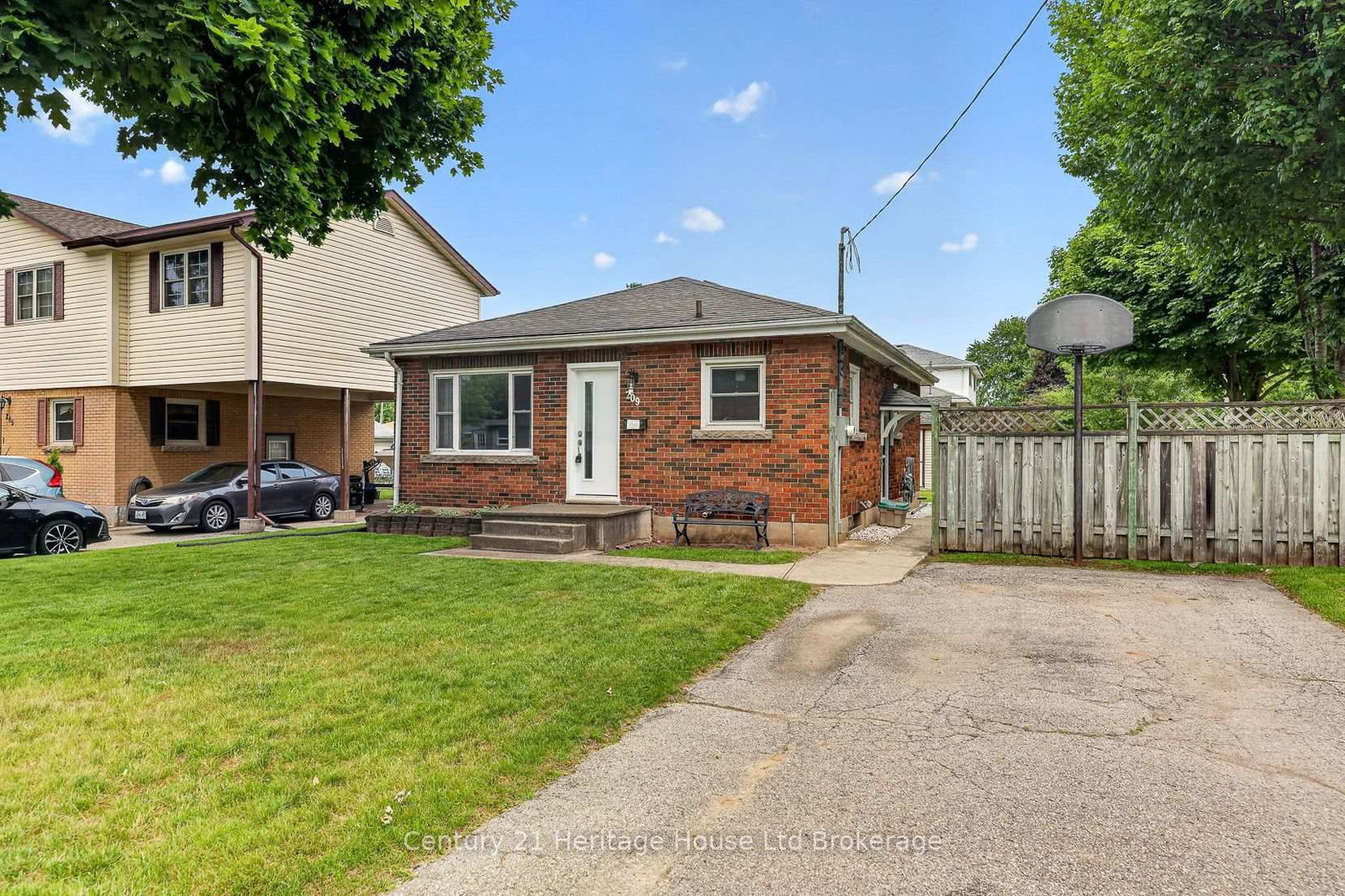 Listing Image 7