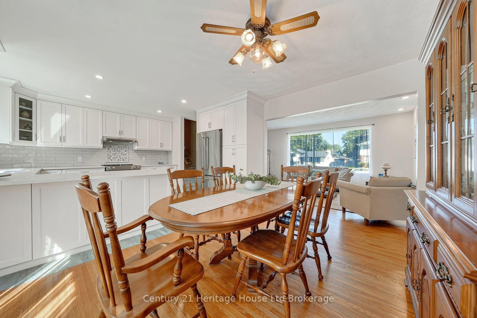 812 Hughson Street • Woodstock, ON photo 13