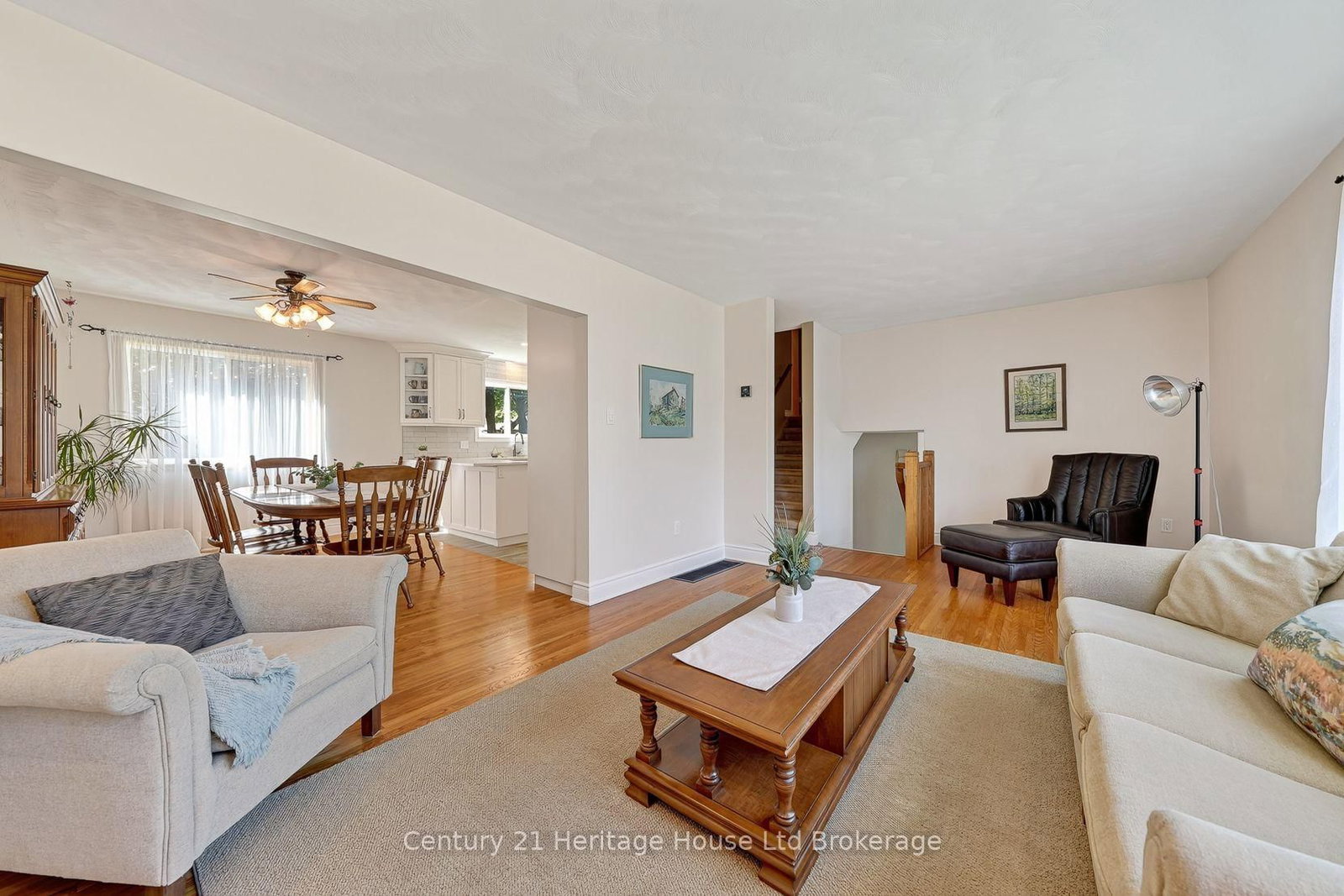 812 Hughson Street • Woodstock, ON photo 17