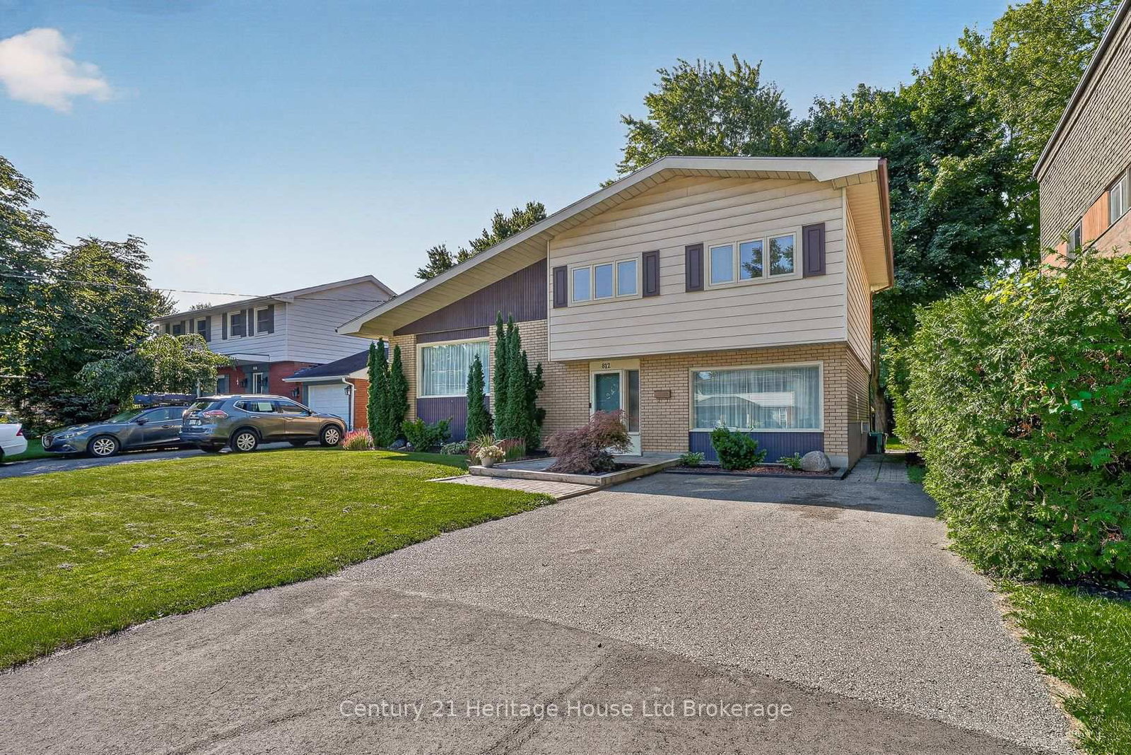 812 Hughson Street • Woodstock, ON photo 38