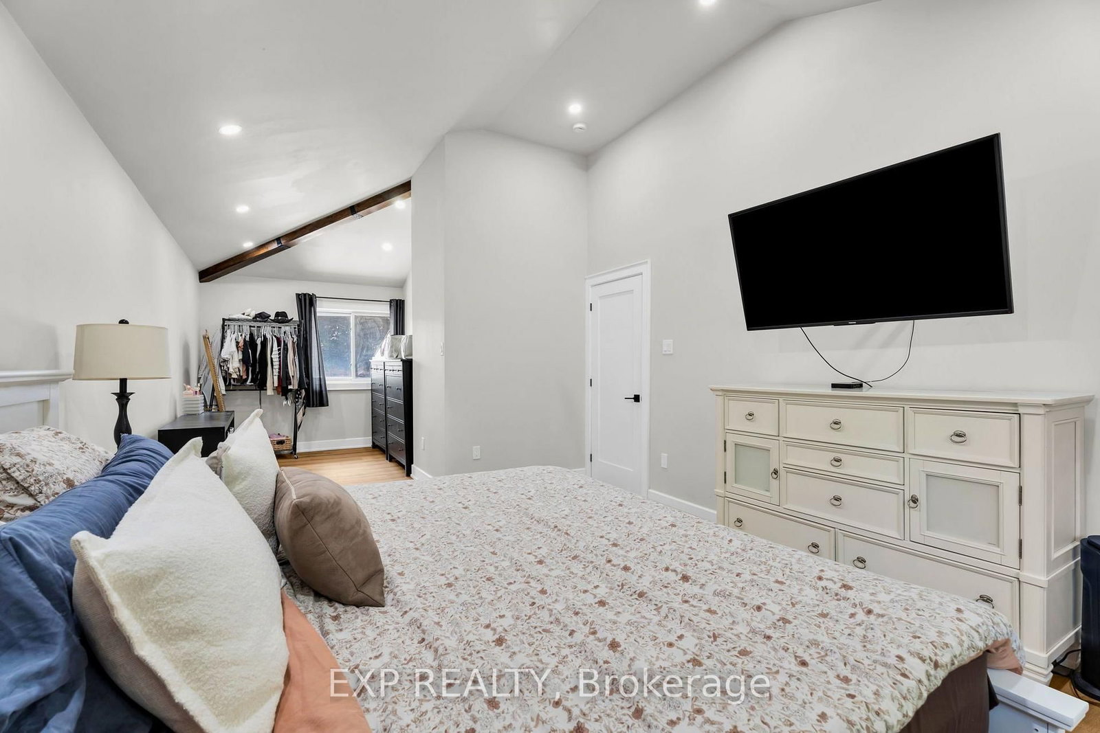 19 Woodman Drive • Brantford, ON photo 24