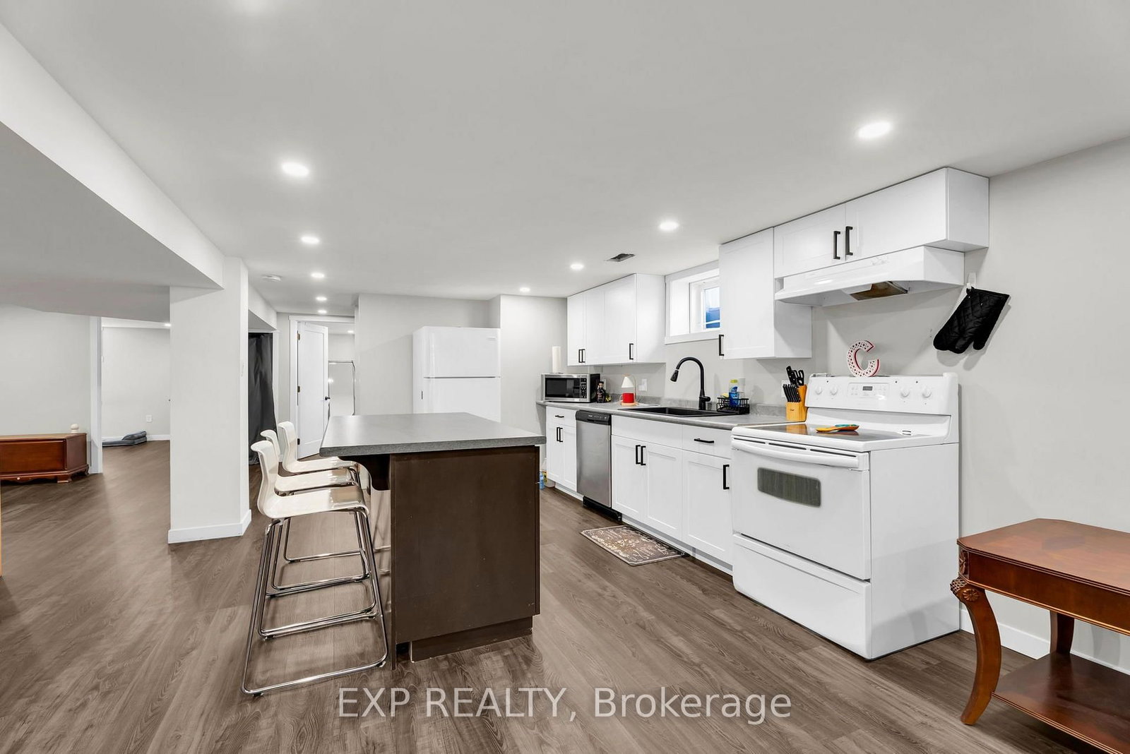 19 Woodman Drive • Brantford, ON photo 31