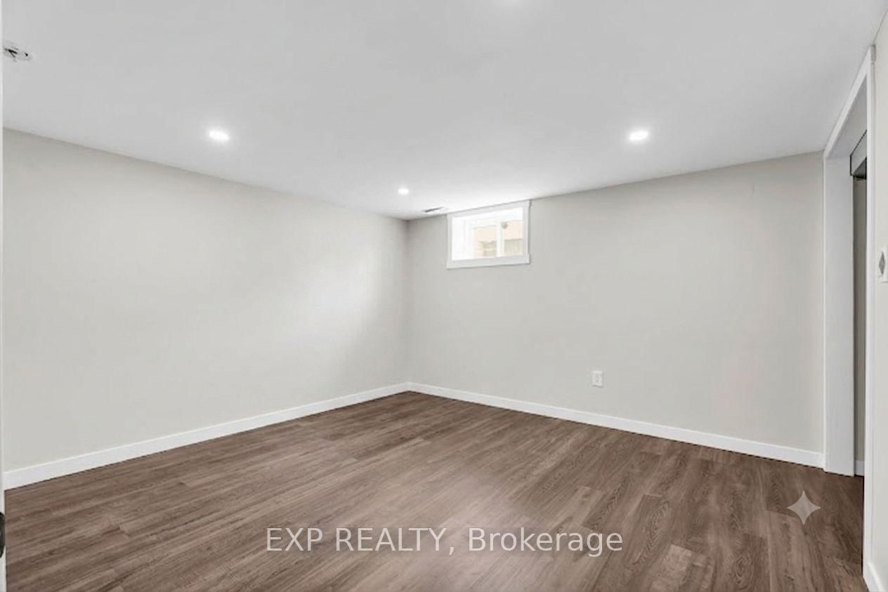 19 Woodman Drive • Brantford, ON photo 35