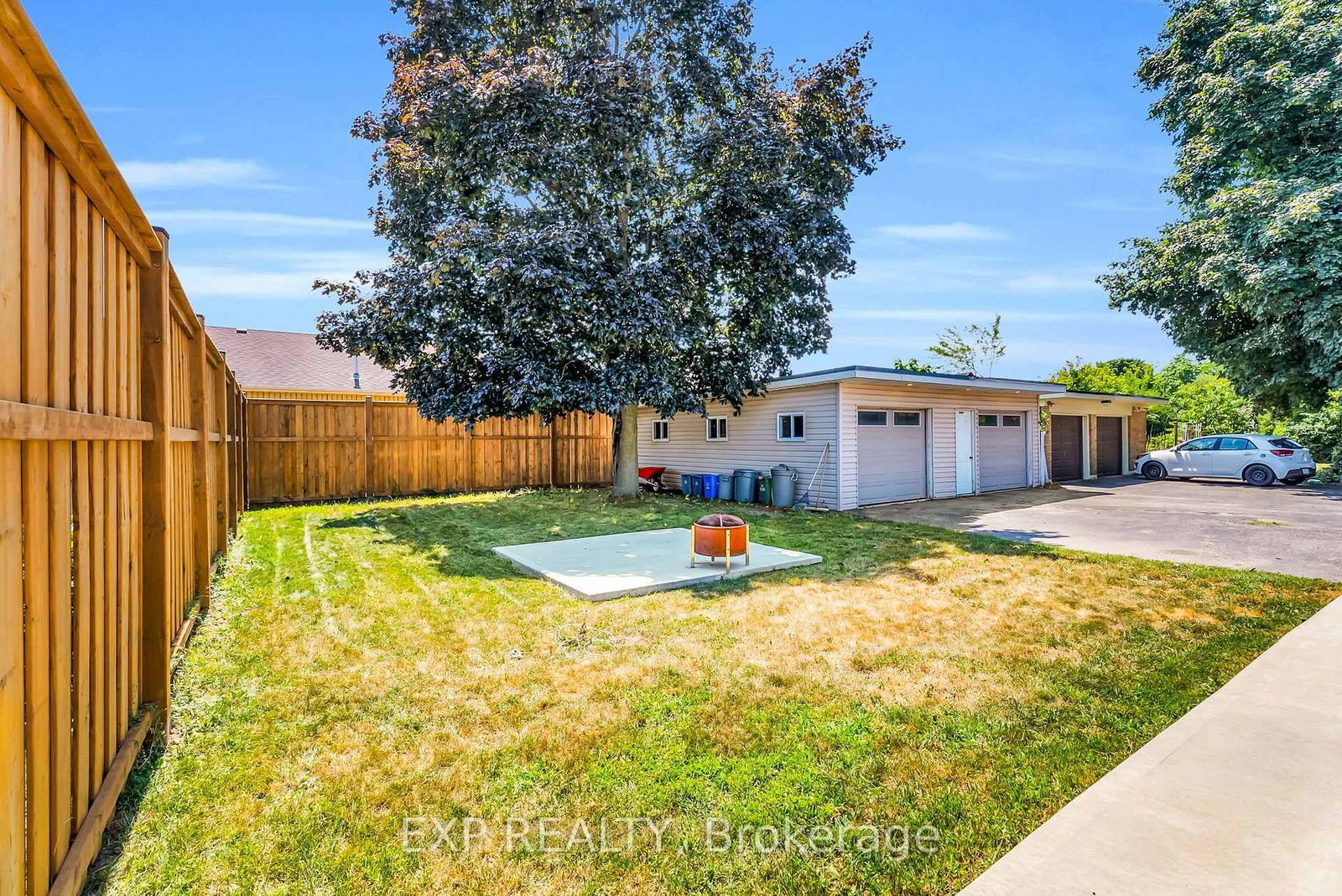 19 Woodman Drive • Brantford, ON photo 43