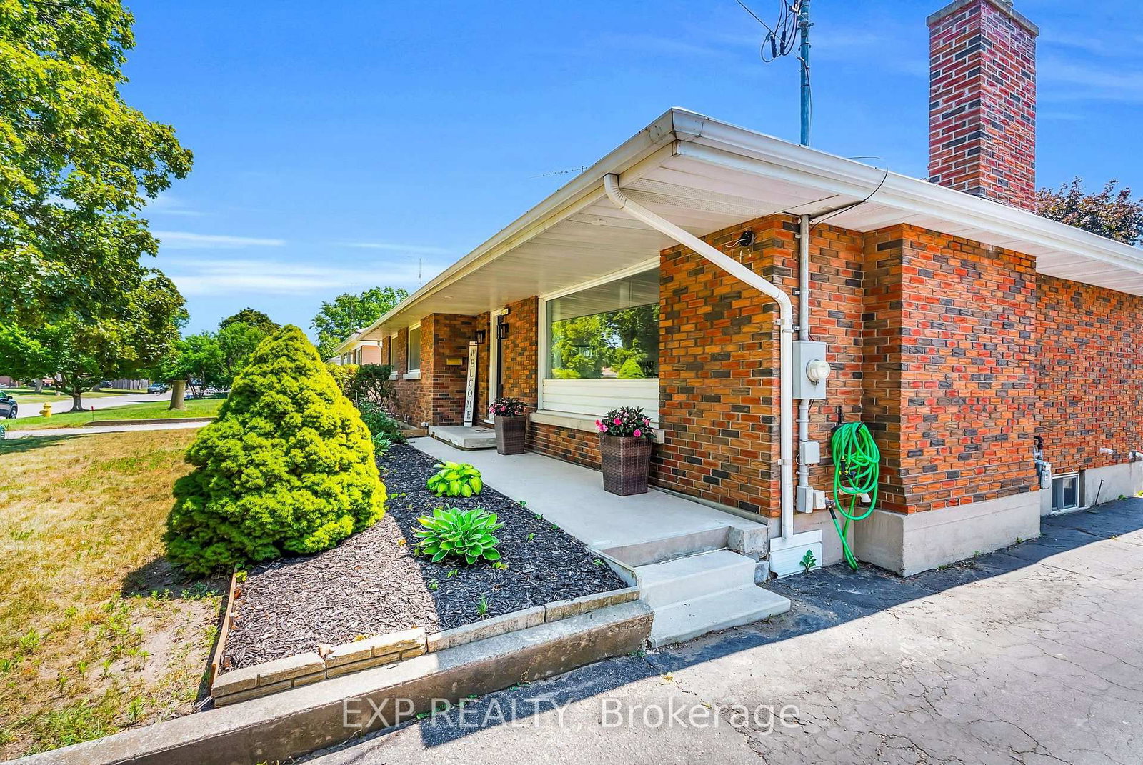 19 Woodman Drive • Brantford, ON photo 6