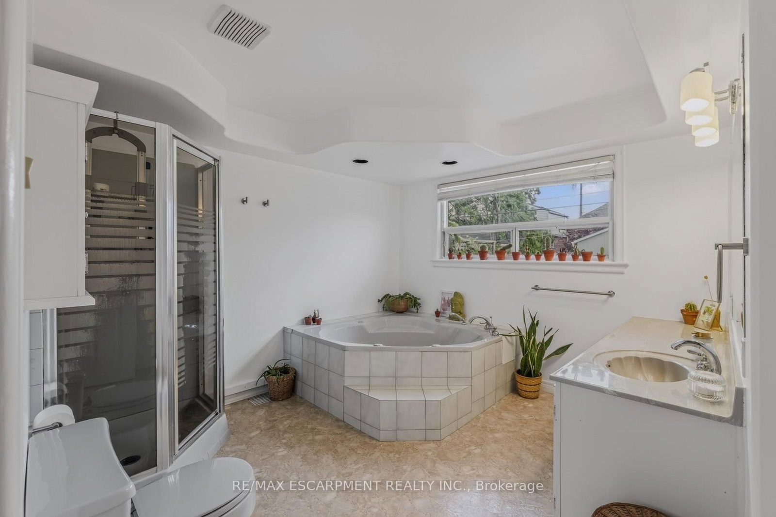 66 Paling Court • Hamilton, ON photo 17