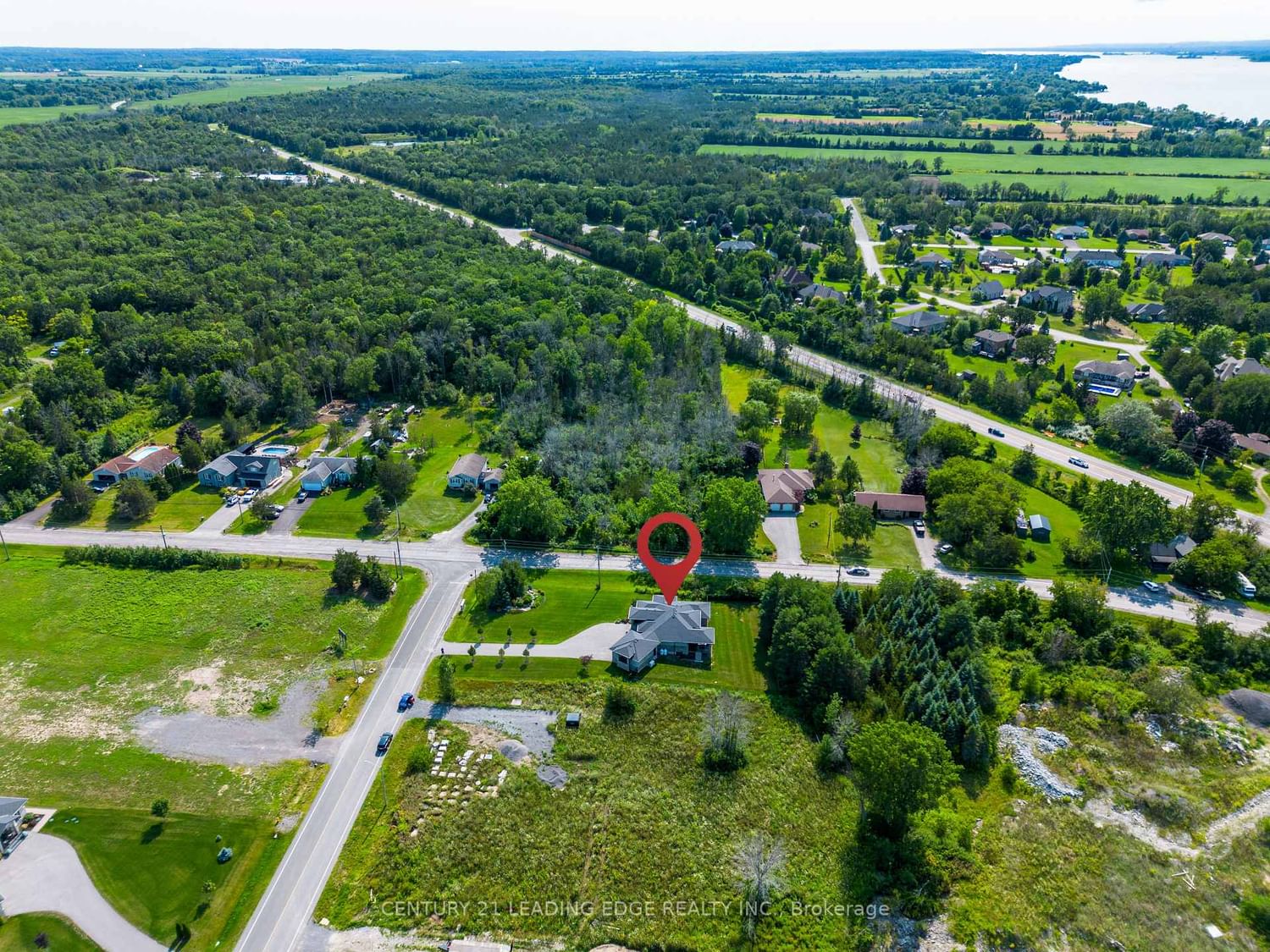 9 Leaside Street • Prince Edward County, ON photo 10