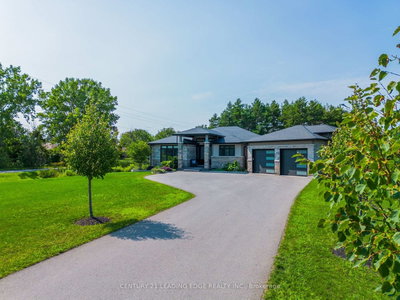 9 Leaside Street • Prince Edward County, ON photo 2