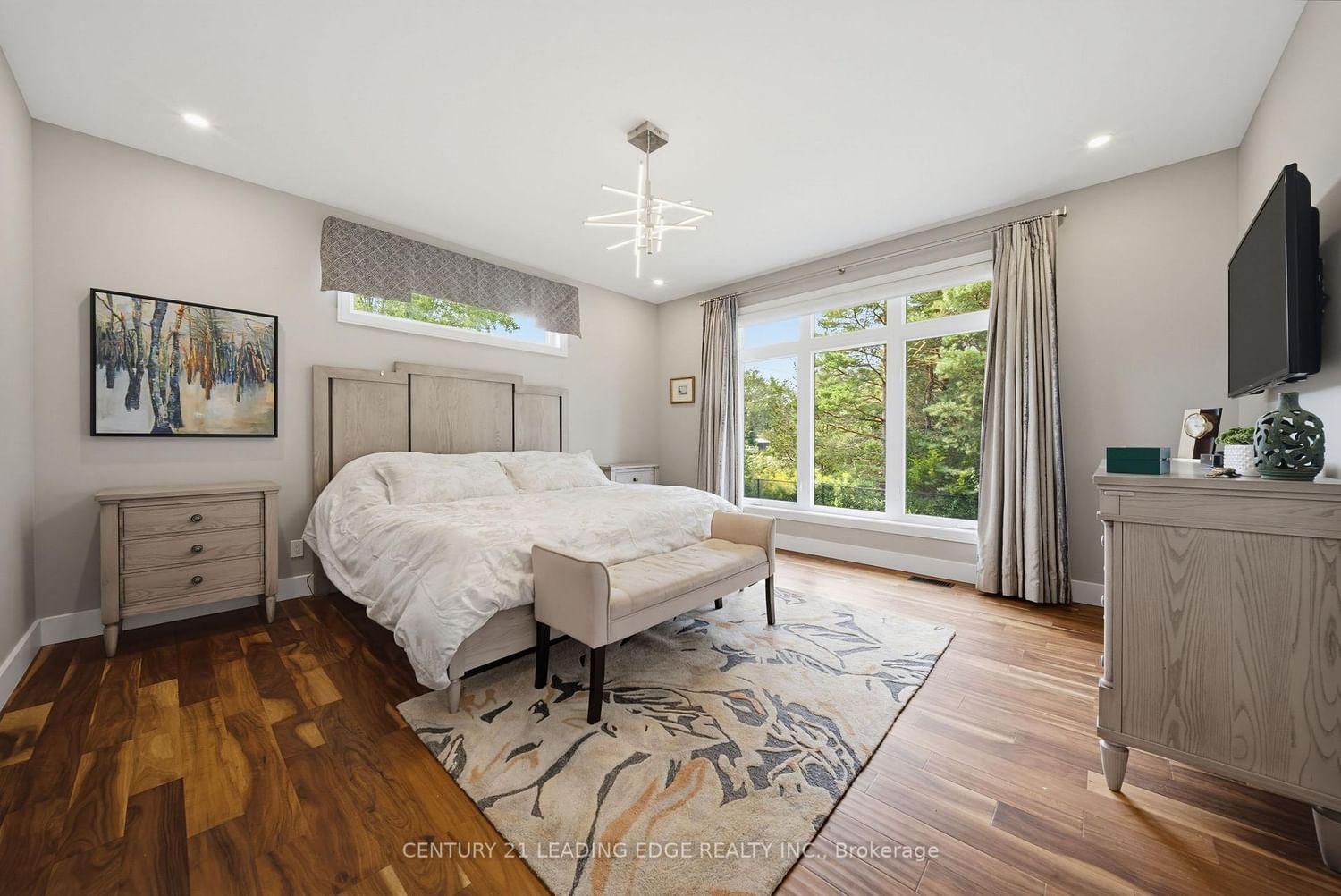 9 Leaside Street • Prince Edward County, ON photo 26