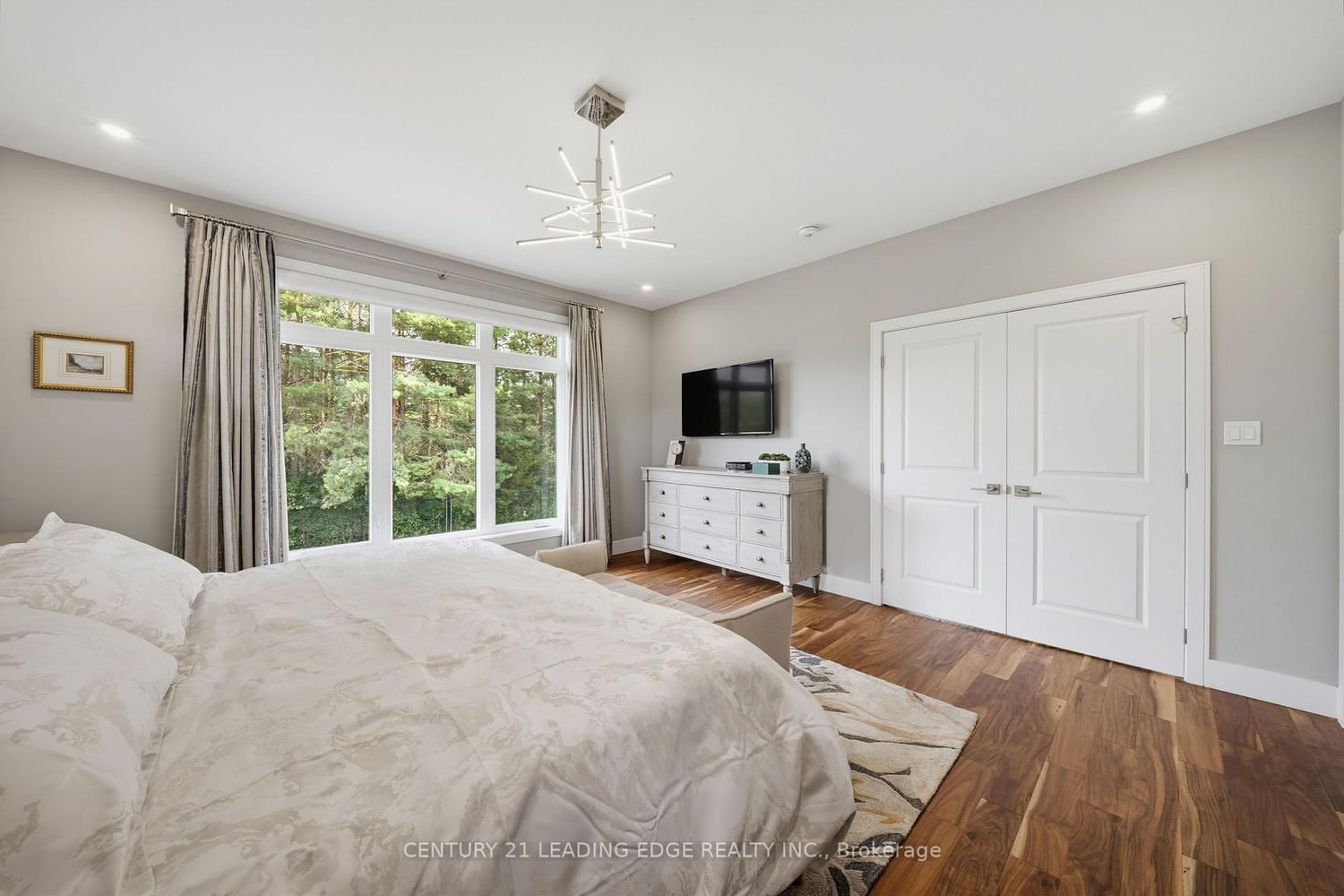 9 Leaside Street • Prince Edward County, ON photo 27