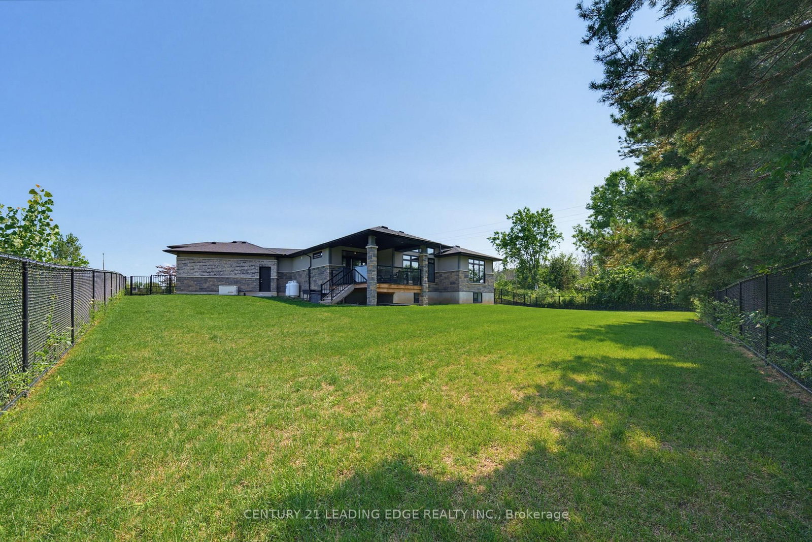 9 Leaside Street • Prince Edward County, ON photo 48