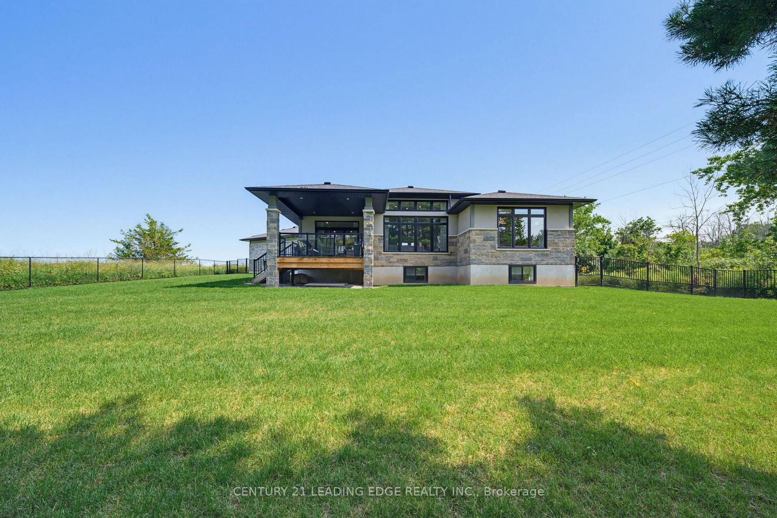 9 Leaside Street • Prince Edward County, ON photo 49