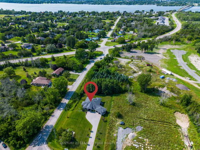 9 Leaside Street • Prince Edward County, ON photo 9