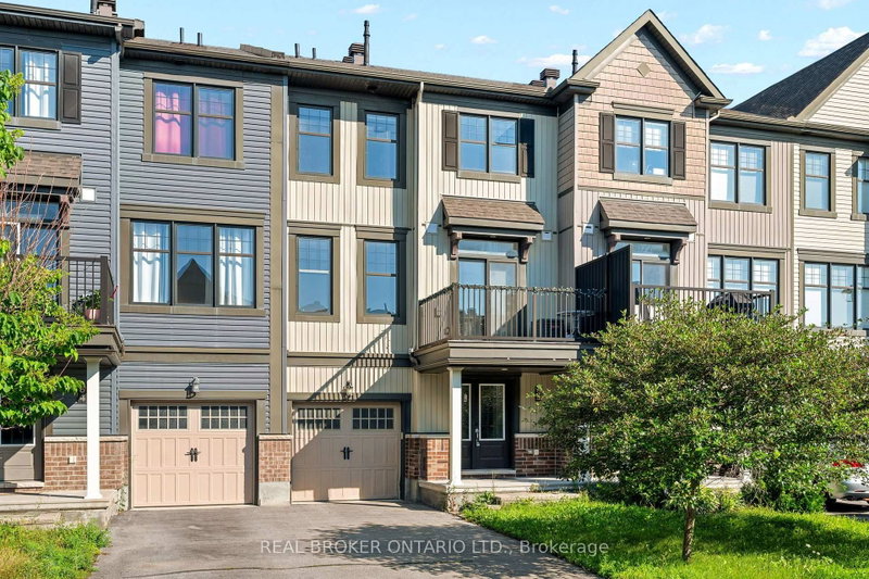 66 Fallengale Crescent