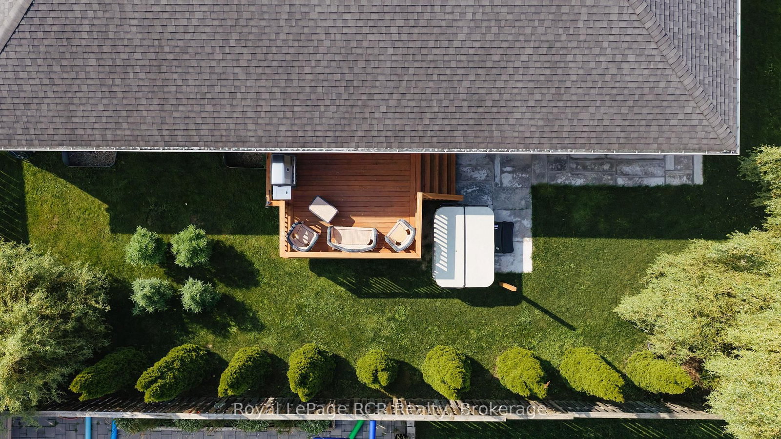 358 5th Street • Hanover, ON photo 32