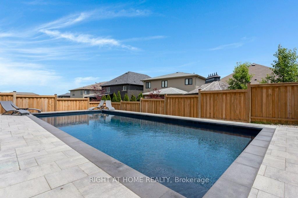 4041 Highland Park Drive • Lincoln, ON photo 46