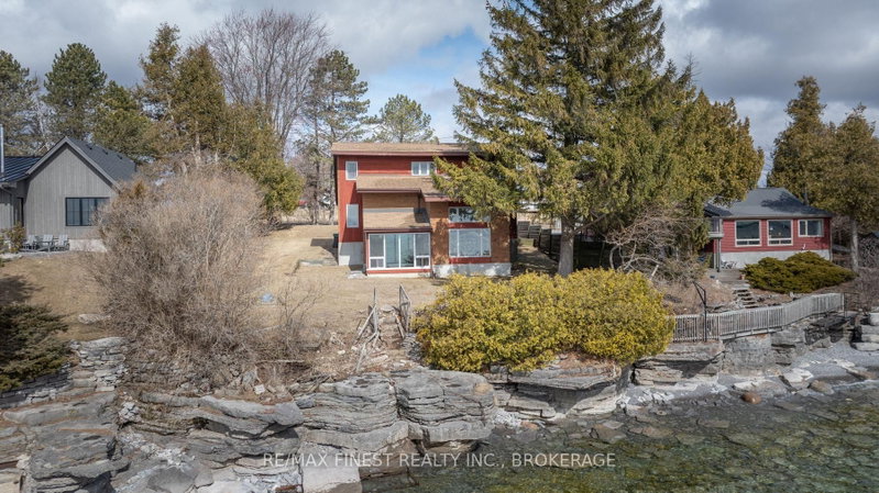 1141 Front Road