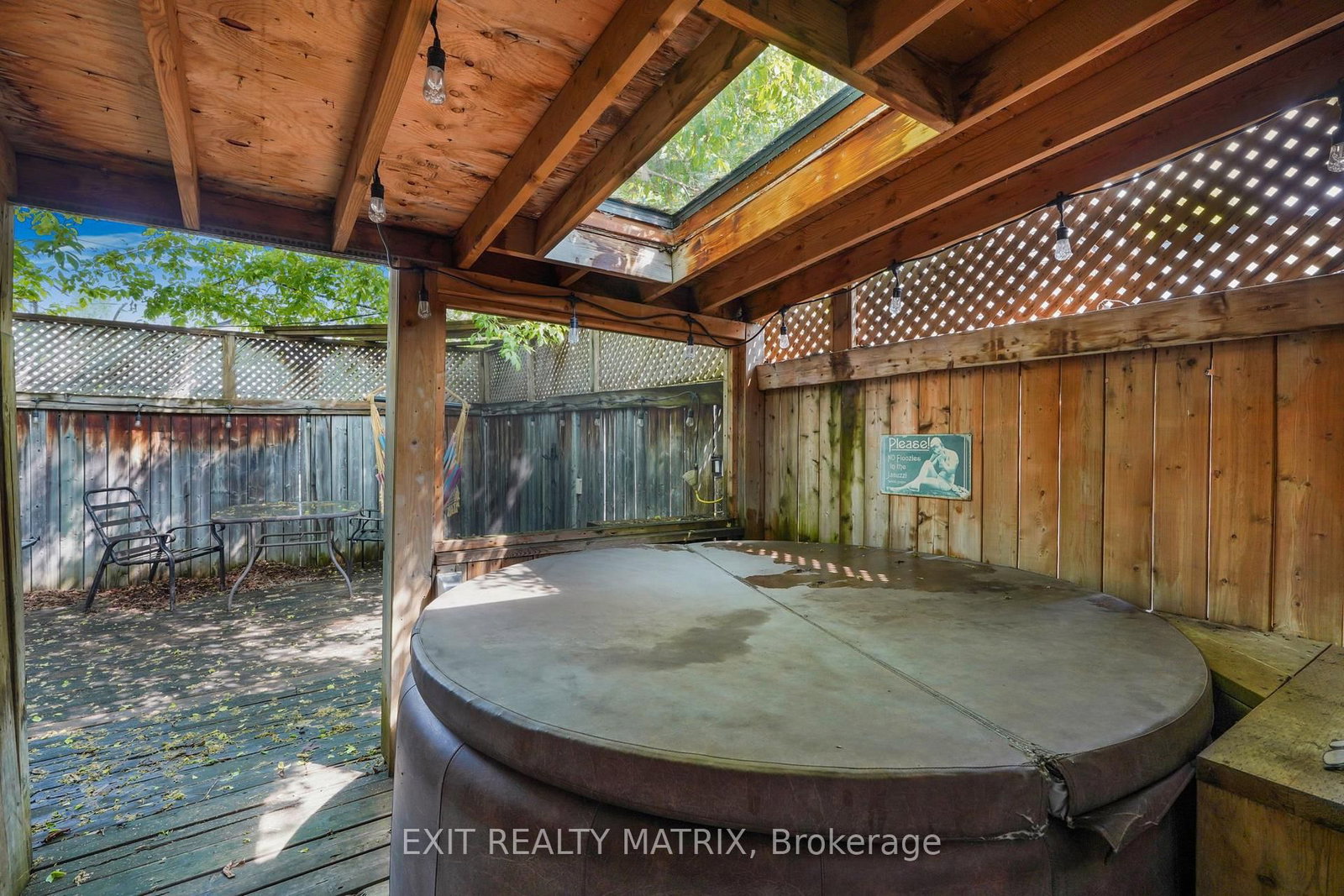261 Montfort Street • Ottawa, ON photo 17