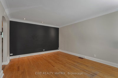 261 Montfort Street • Ottawa, ON photo 5