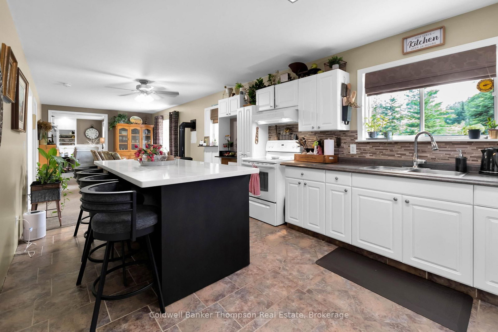191 12th Concession Road • Kearney, ON photo 10