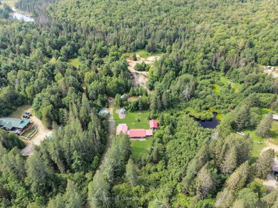 191 12th Concession Road • Kearney, ON photo 4