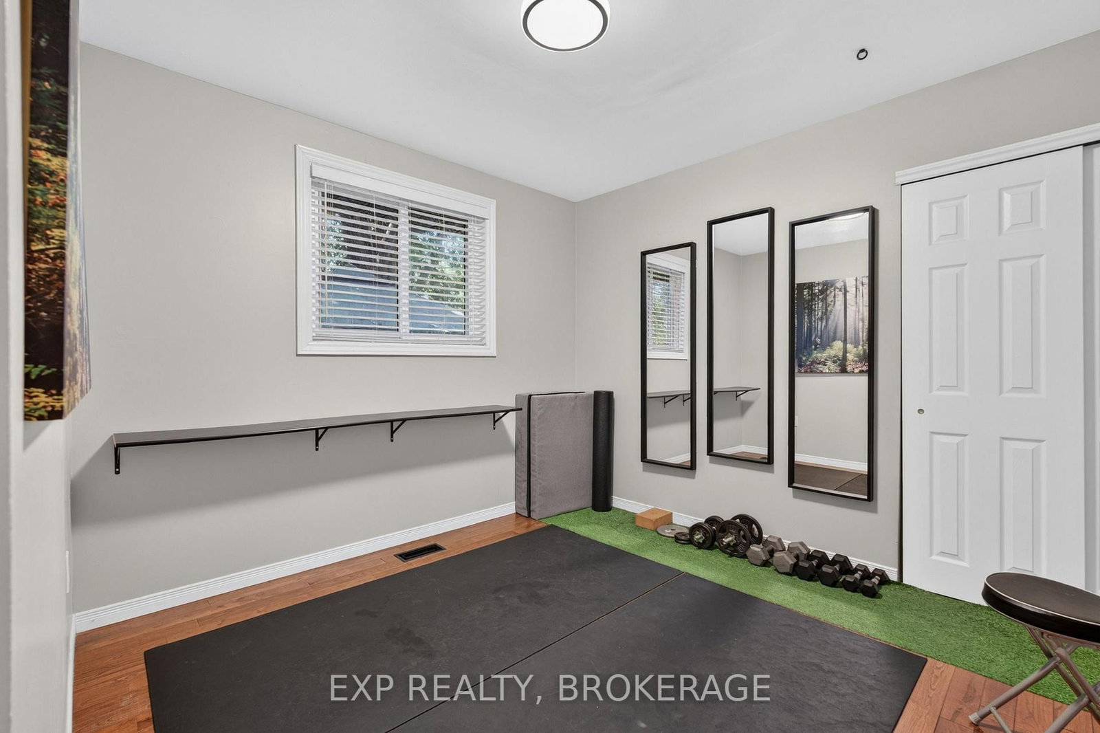659 SUSSEX Boulevard • Kingston, ON photo 18