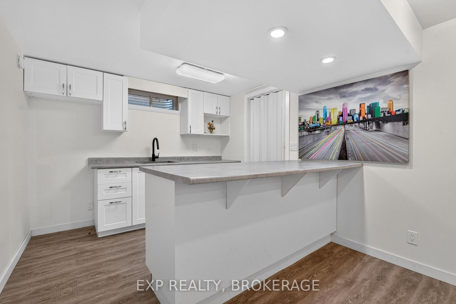 659 SUSSEX Boulevard • Kingston, ON photo 22