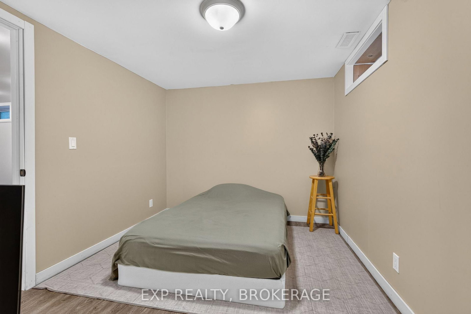659 SUSSEX Boulevard • Kingston, ON photo 24
