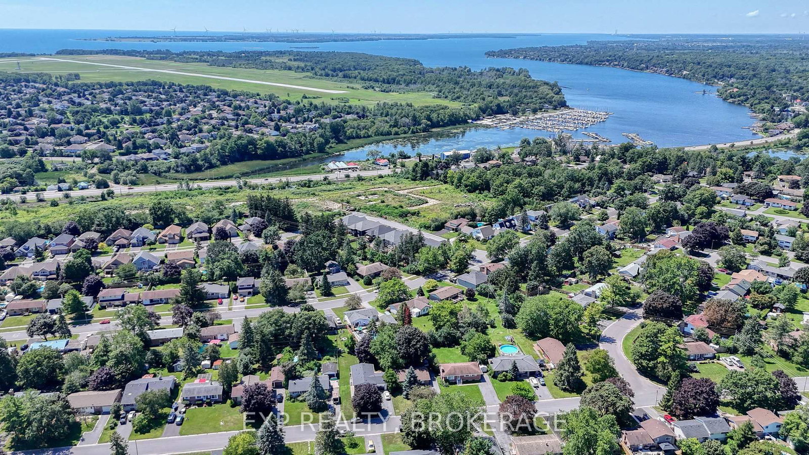659 SUSSEX Boulevard • Kingston, ON photo 35